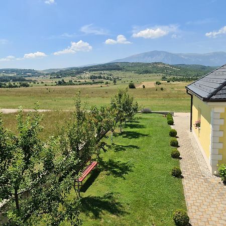 Dora Apartment Livno Bagian luar foto