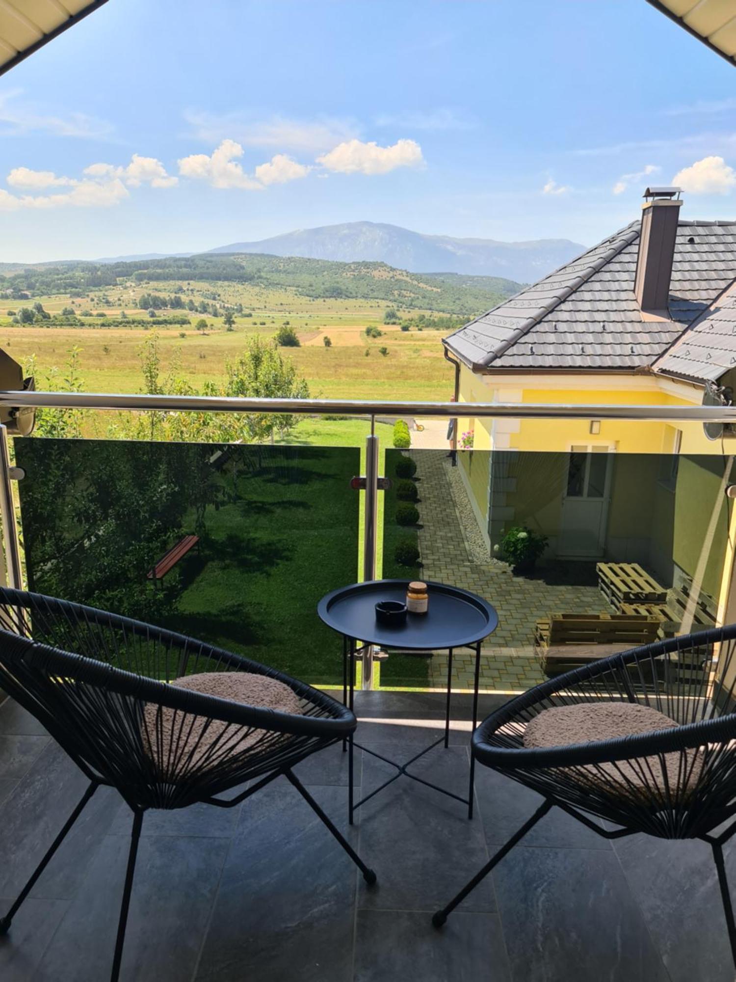 Dora Apartment Livno Bagian luar foto